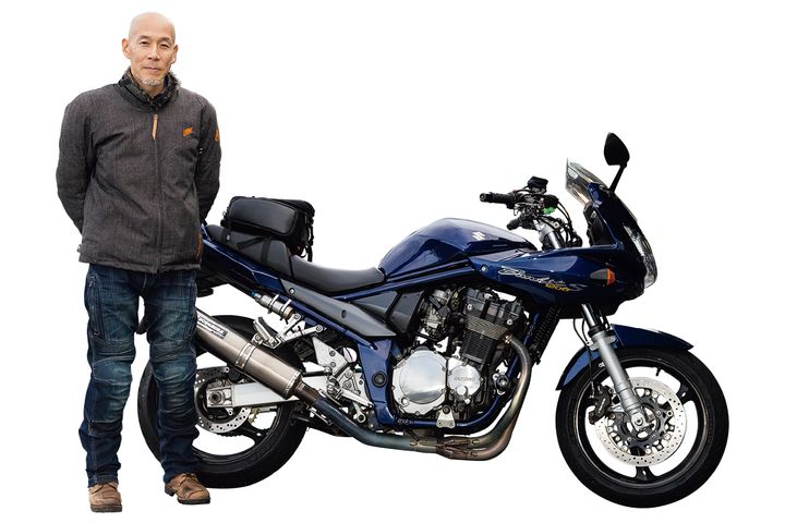 寒暖差を乗り切るレイヤリング！愛車とカラーを揃えたお洒落ライダーたちの冬仕度｜トナリのバイクジン関東