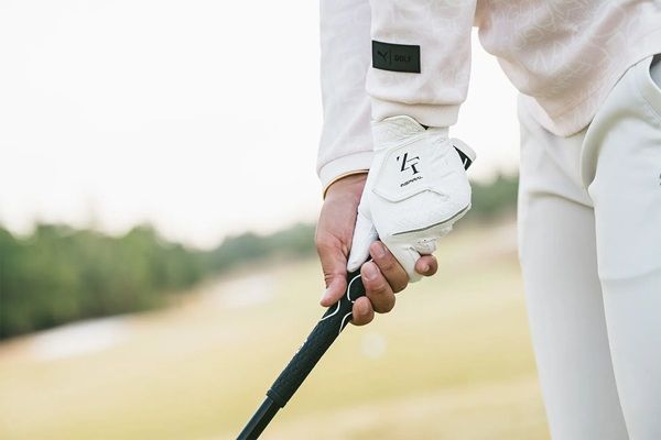 ZEROFIT、西郷真央選手とスポンサー契約。インスパイラルグローブが正式パートナーに