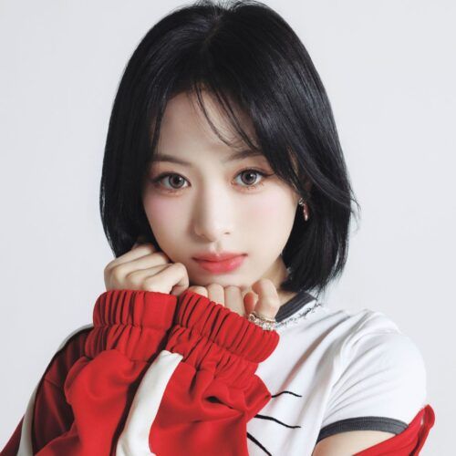 BABYMONSTER・AHYEONに10の質問！ステージで“自信が湧く瞬間”と毎日のルーティンとは