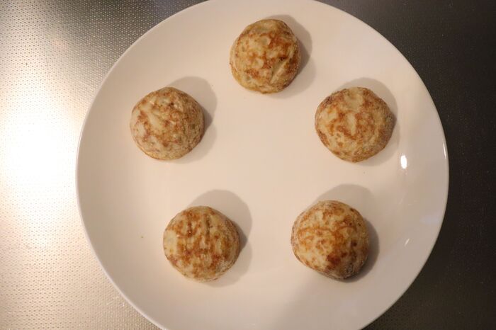 市販の「冷凍たこ焼き」を何倍も美味しく食べる方法。もっと早く知りたかったー！！