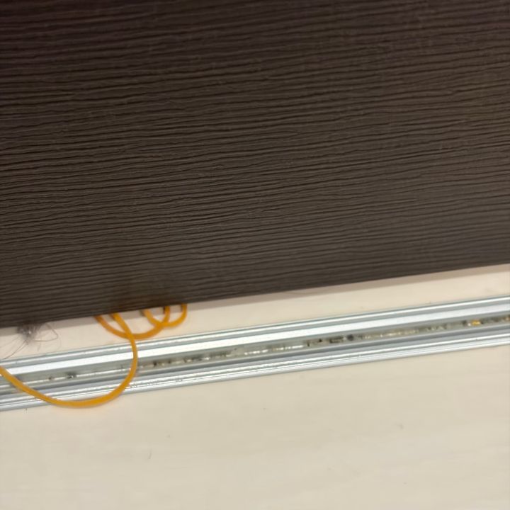 ドアを開け閉めしているところ