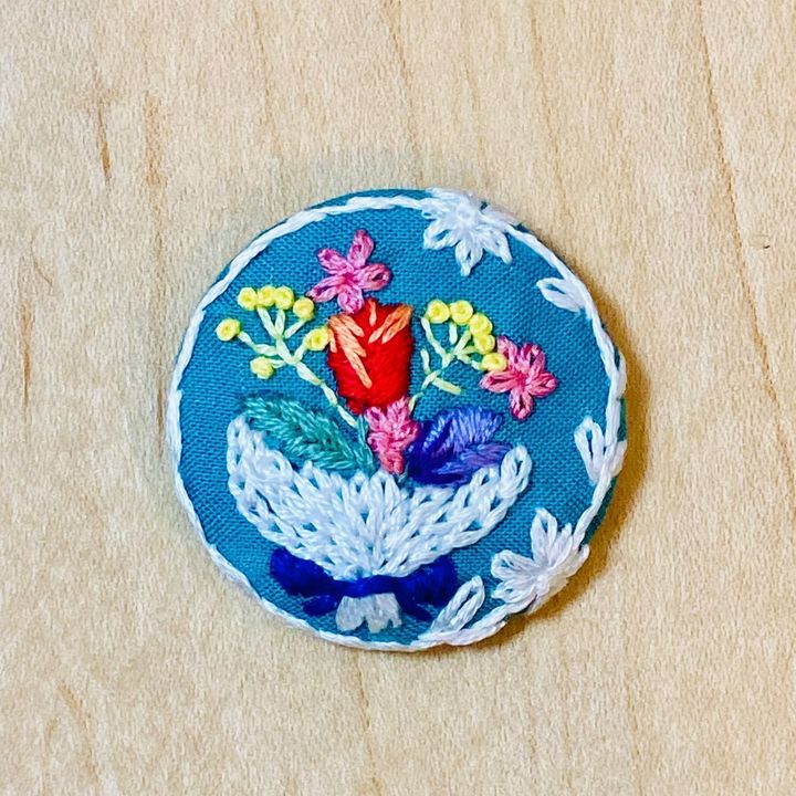 プレゼントにも！春の花束くるみボタン