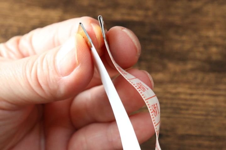 グラスメジャー（ホワイト） 厚さの比較