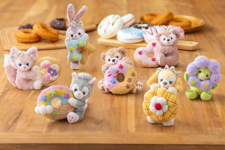 「ダッフィー＆フレンズ20周年カラフルハピネス」ぬいぐるみバッジ