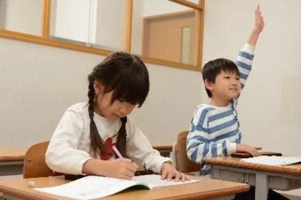 【東京都練馬区】学びの根っこを育てる、送迎・学習付きの民間学童保育「明光キッズ練馬駅前」開校！