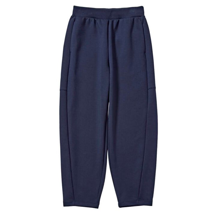 ドライスウェットカーブパンツ￥3,990（ユニクロ／ユニクロ）