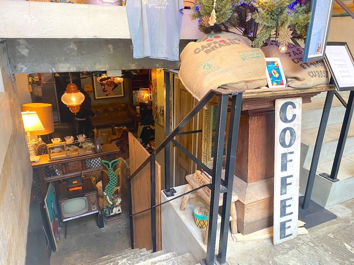 「マーメイドコーヒーロースターズ」内観1