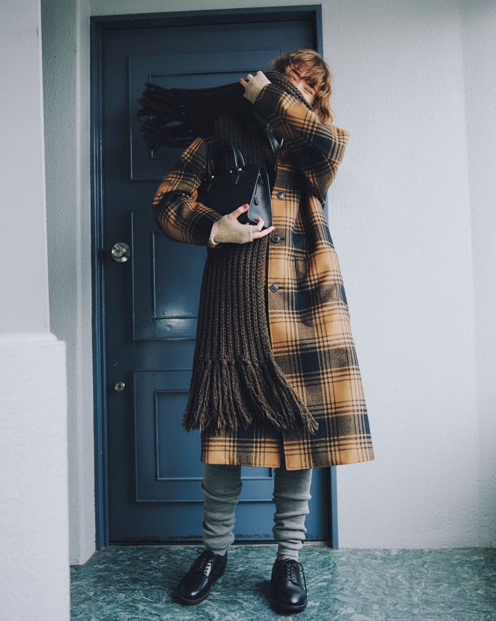 1枚プラスしたい！冬コーデの主役になる華やかなアウター6選