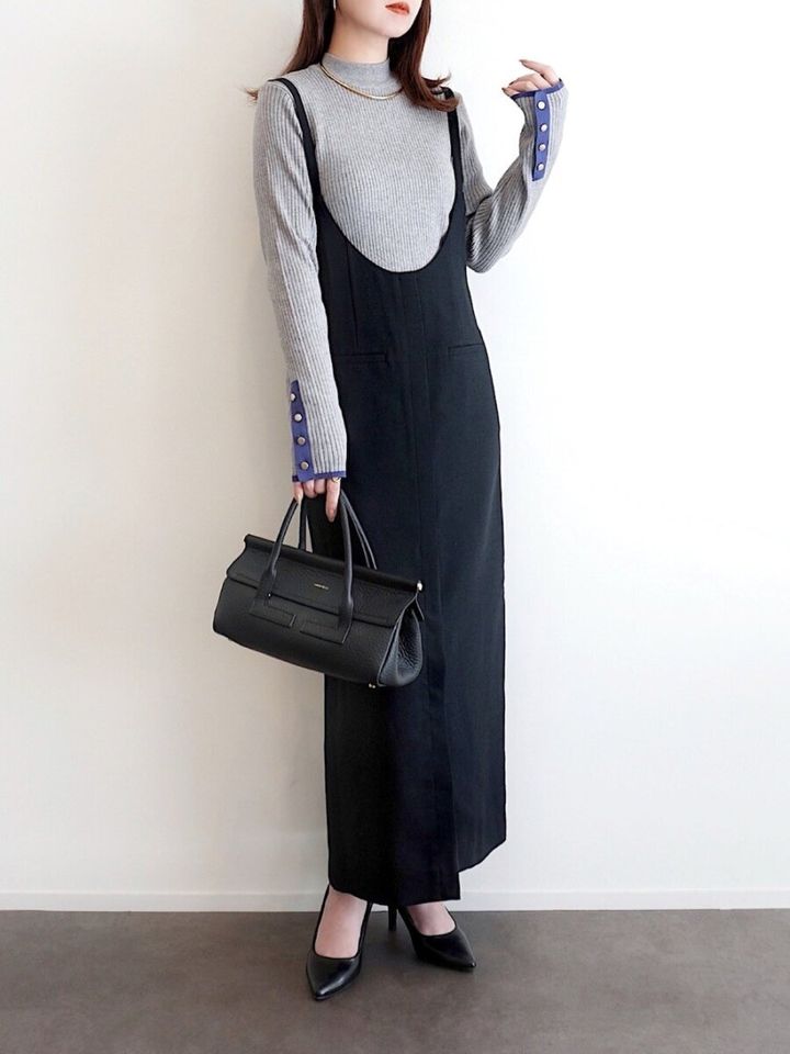 2026大人女性おすすめグレーリブニットコーデ