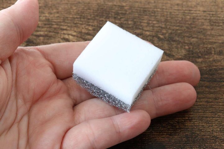 ダイソーの2面になったシンクお掃除シート＋メラミン（落ち落ちV）