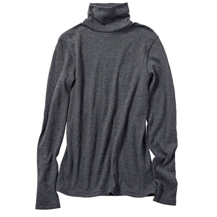 コットンカシミヤタートルネックTシャツ￥3,990（ムジラボ／無印良品 代官山）