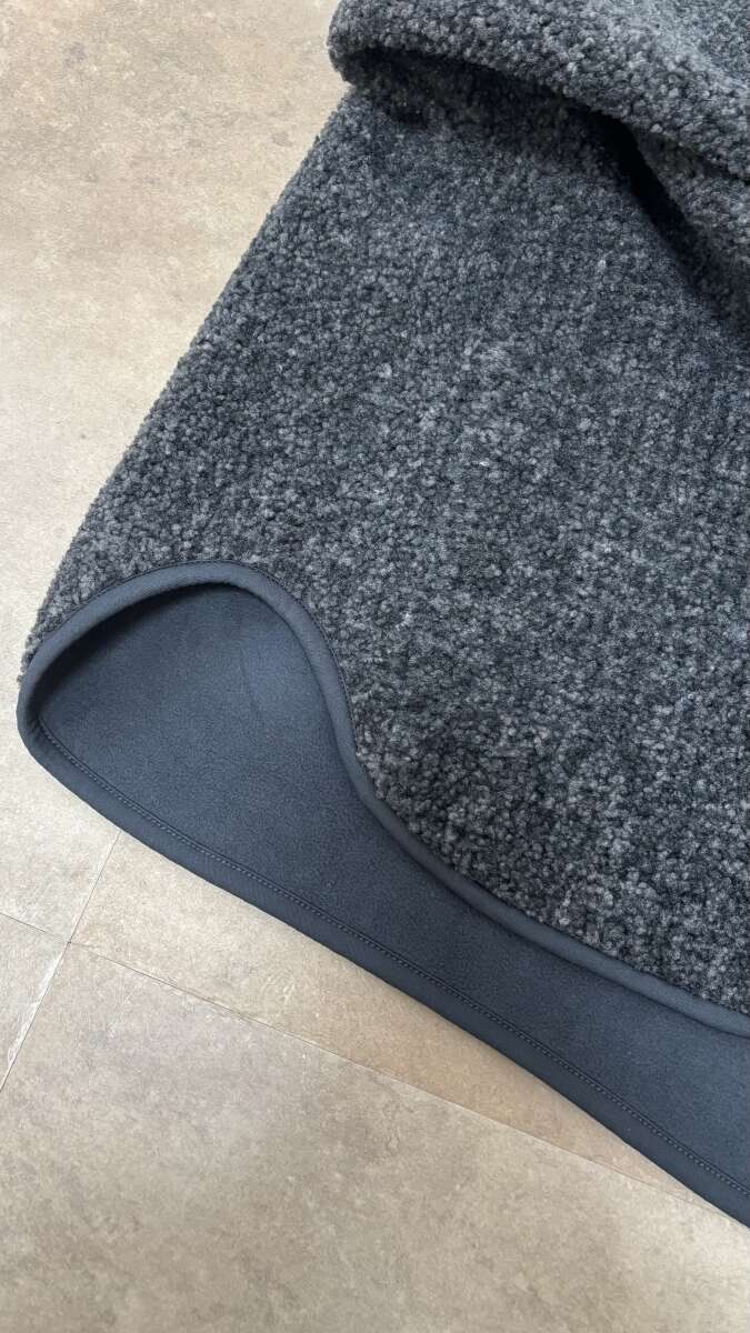 ユニクロボアフリースリラックスカーディガン ラウンドカット部分