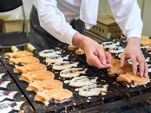 タイ焼きの食べ方