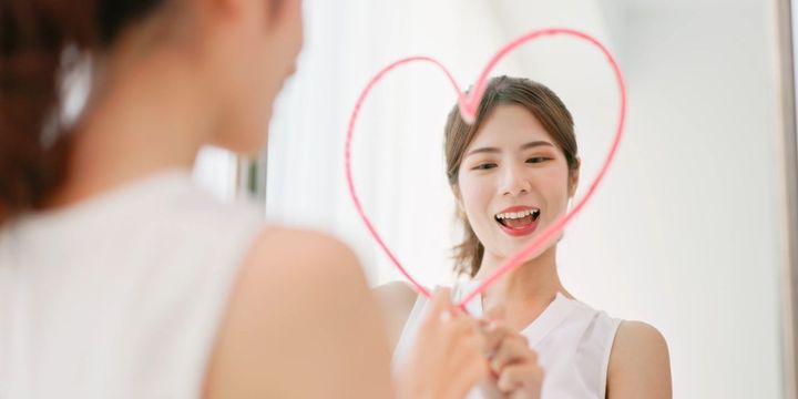 「自分を愛せない人は他人も愛せない」は半分だけ嘘だった