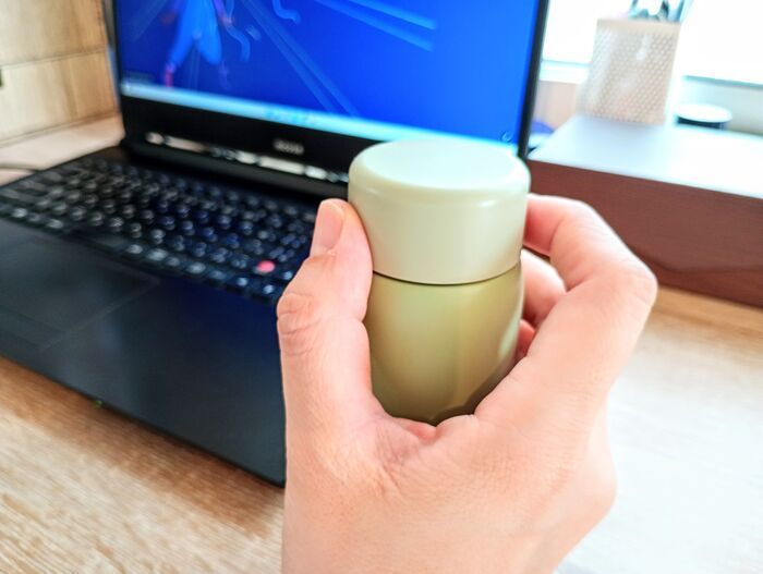 ポケットに入る『ミニ水筒』が万能選手でした！つい1本欲しくなる便利な使い道♡