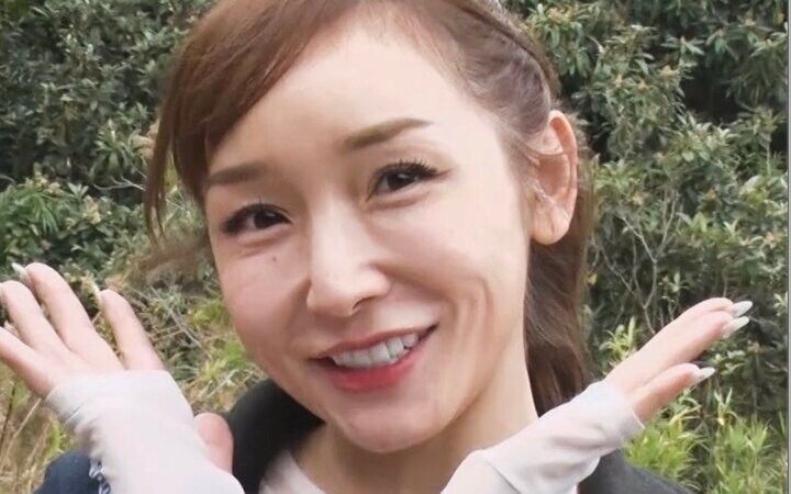 【写真・画像】加護亜依（37）、話題となった大胆な“黒ビキニショット”について告白「娘ちゃんが…」 1枚目