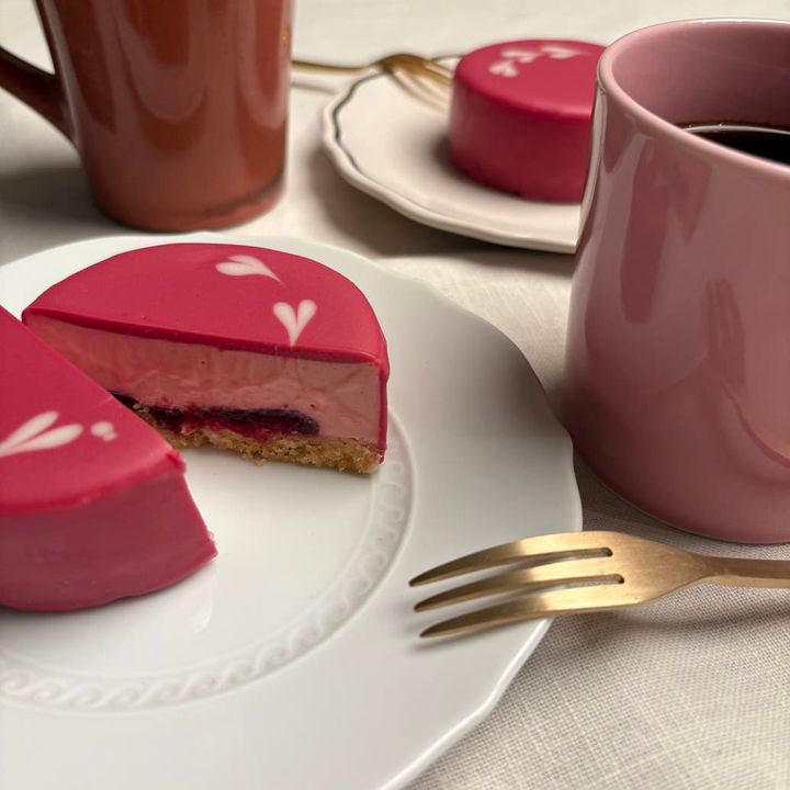 ルビーチョコレートケーキ 