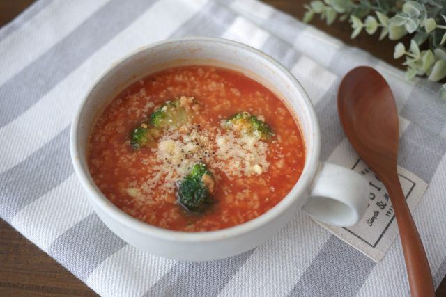 オートミールのトマトスープ