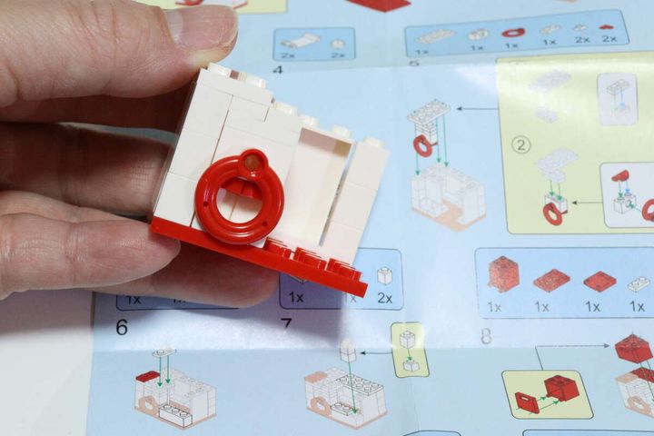 ダイソーのゲーム機ブロック（2）は組み立て簡単