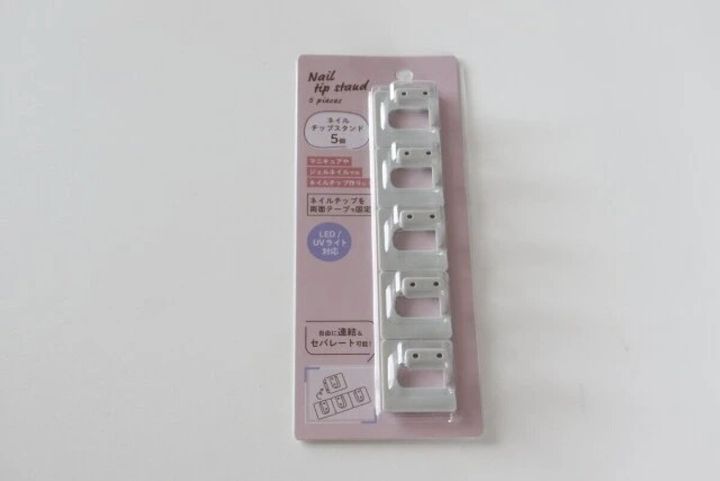 ダイソー ネイルチップスタンド（5個） パッケージ