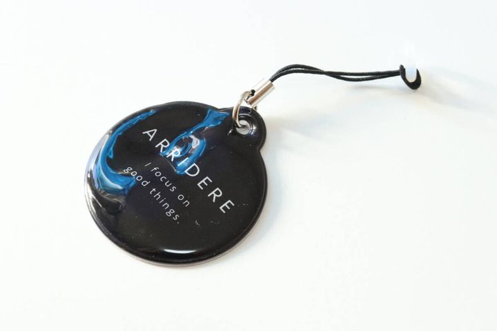 ダイソーのかさ固定用マグネット 丸型