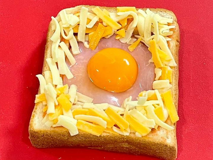 明太ハムエッグチーズトースト