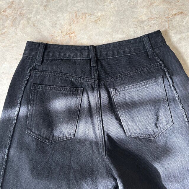 ウィメンズフレイサイドワイドデニムパンツのバックスタイル