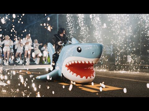 米津玄師「IRIS OUT」初披露ステージ＆スペシャル花火の映像公開！ 再び熱を帯びる『チェンソーマン レゼ篇』