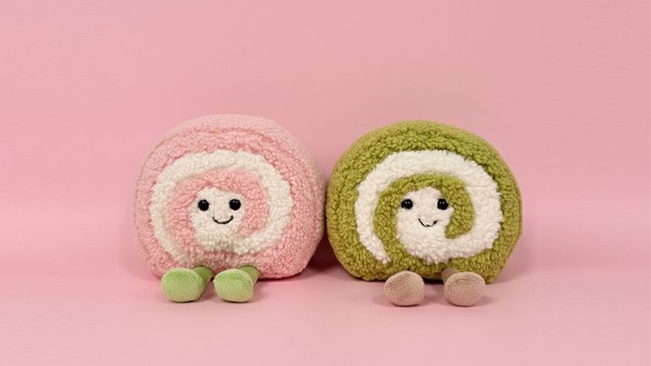 ロールケーキ ぬいぐるみ ￥3,630