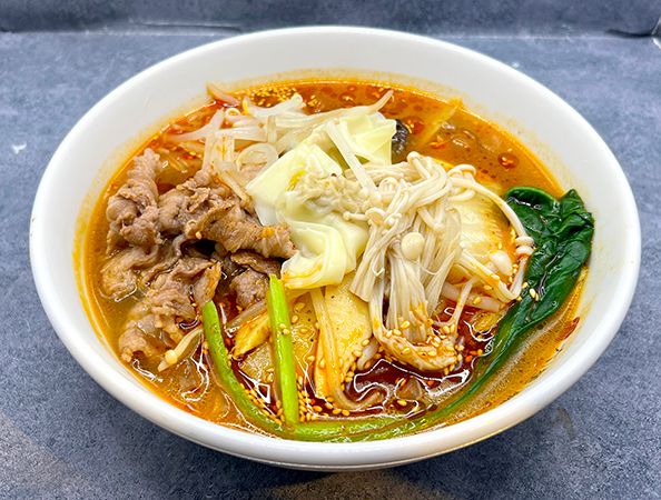 【大阪府大阪市】麻辣湯専門店「菜彩麻辣湯」リニューアルオープン！7種のスープと無限の組み合わせ