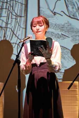 【東京都千代田区】総勢27名のキャストが10公演を日替わりで演じる、伊藤潤二『富江』の朗読劇上演！