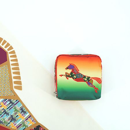 LeSportsac×永楽屋コラボレーションポーチ登場。5種類の動物がモチーフに！