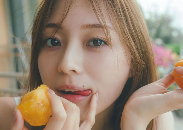 乃木坂46・梅澤美波2nd写真集『透明な覚悟』先行カット 撮影・東京祐 width=