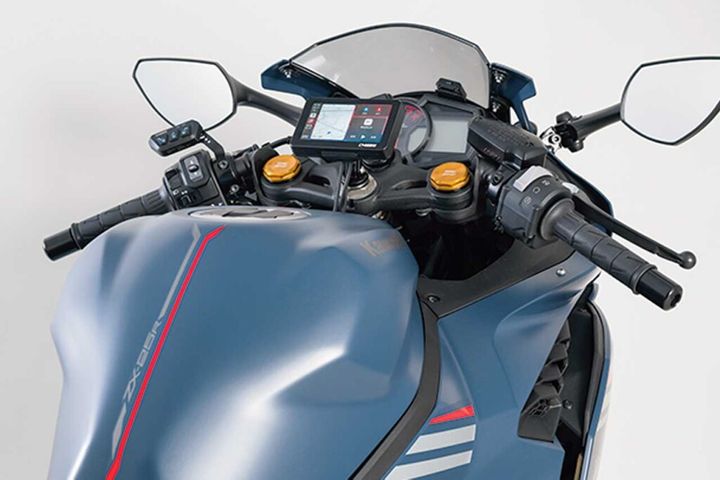 駐車中こそ本領発揮。駐車監視機能付きドライブレコーダーで愛車の「もしも」を記録する