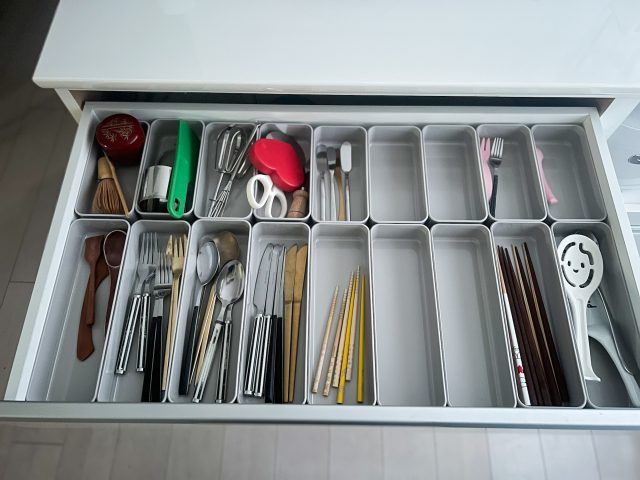 カトラリー入れ