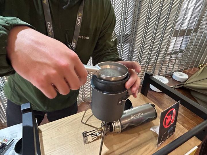 車中泊派が待ってた一台。ホンダ新型CR-Vが“ほぼ全部盛り”で本命すぎる