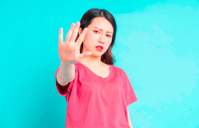 恋愛が面倒に感じるあなたへ｜「一人の方が楽」な現代人の本音