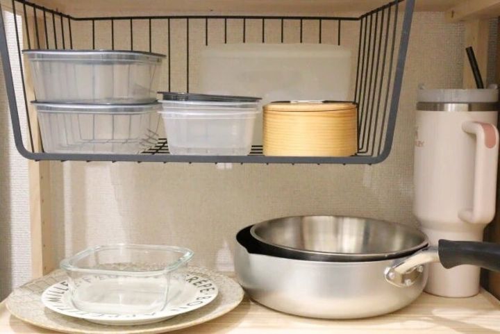 ダイソー 吊戸棚用バスケット（深型、黒）