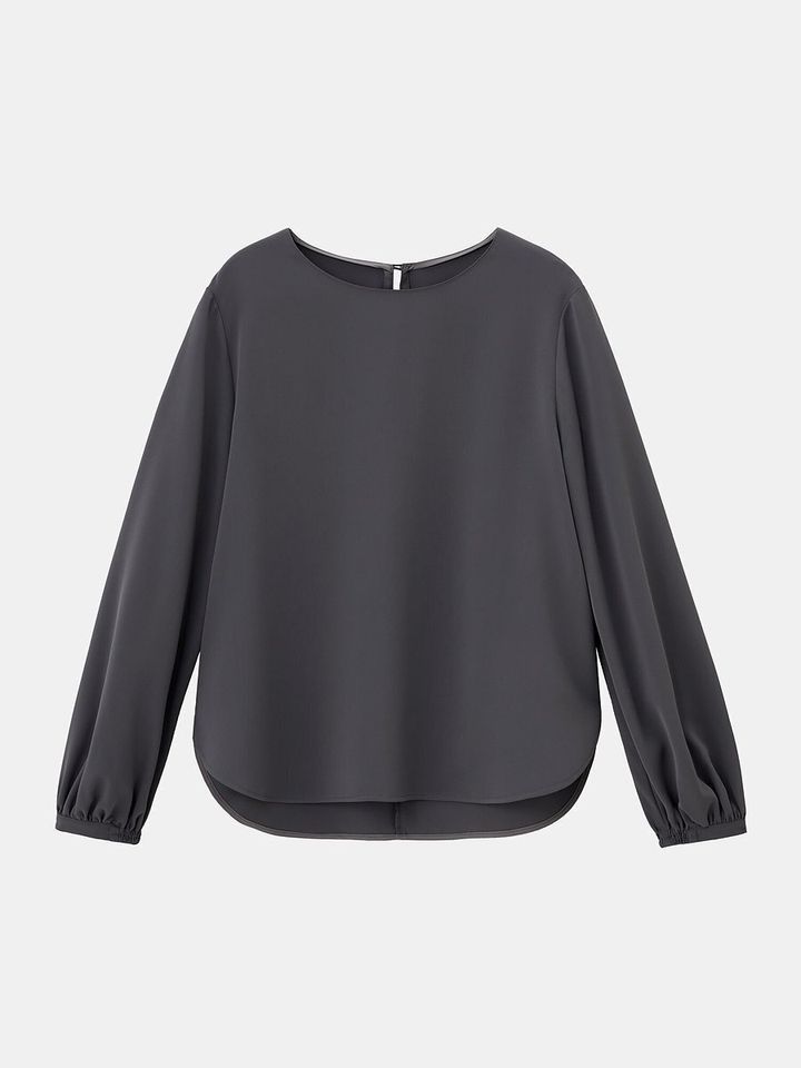 PLSTのラウンドヘムTブラウス