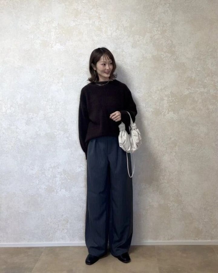 2026gu女性おすすめパフニットオーバーサイズチュニックお手本コーデ