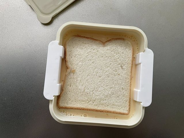 ダイソー フレンチトーストメーカー 食パン1枚にちょうどいいサイズ