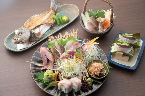 【大阪府大阪市】「大衆割烹 蛸作」オープン！鮮度抜群の魚を使用した「魚まるごと 四味尽くし」が推し