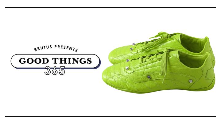 〈バレンシアガ〉のシューズ