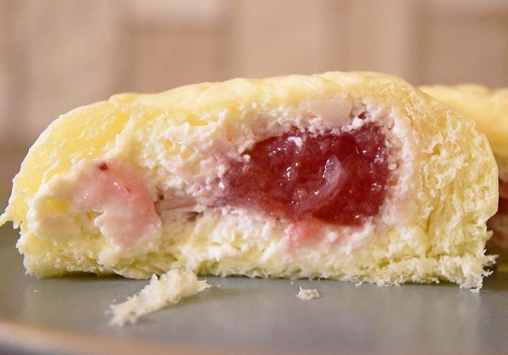 パン生地は弾力があり、もっちりとした食感。