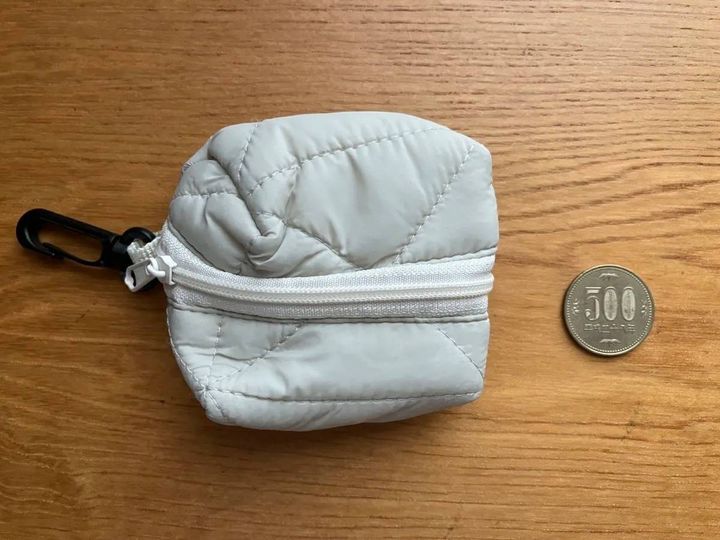 DAISO(ダイソー)：キルトフック付コンパクトマルチケース