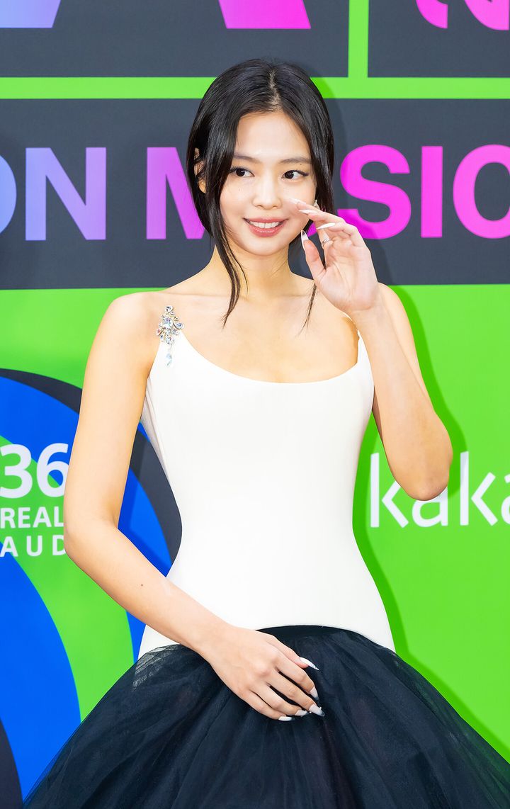 260116-kimjennie-blackpink-main.jpg