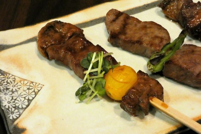肉と小料理 あいよ 牛串
