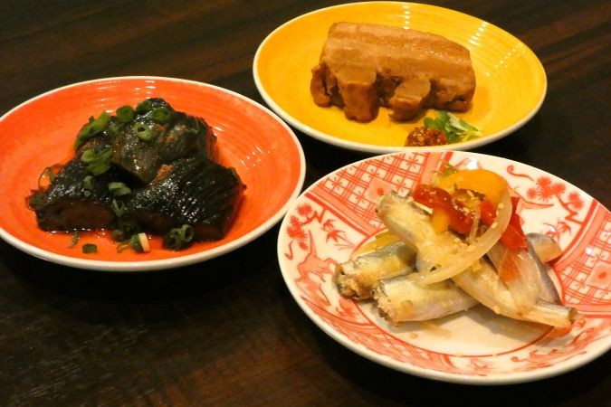 肉と小料理 あいよ おばんざい3種盛り