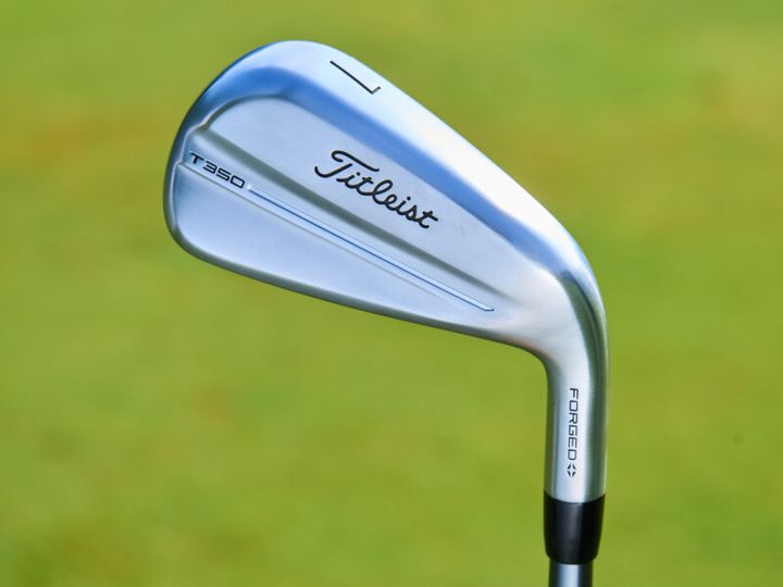 最新アイアン4モデル一気試打！専門家とアマが試打してみた