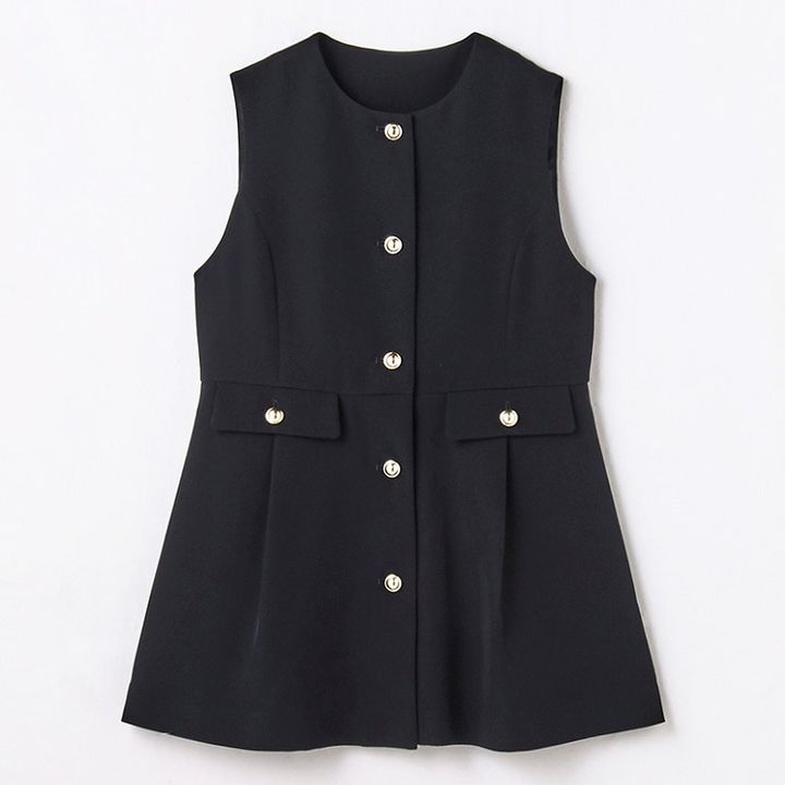 しまむらのジレ（田中里奈）